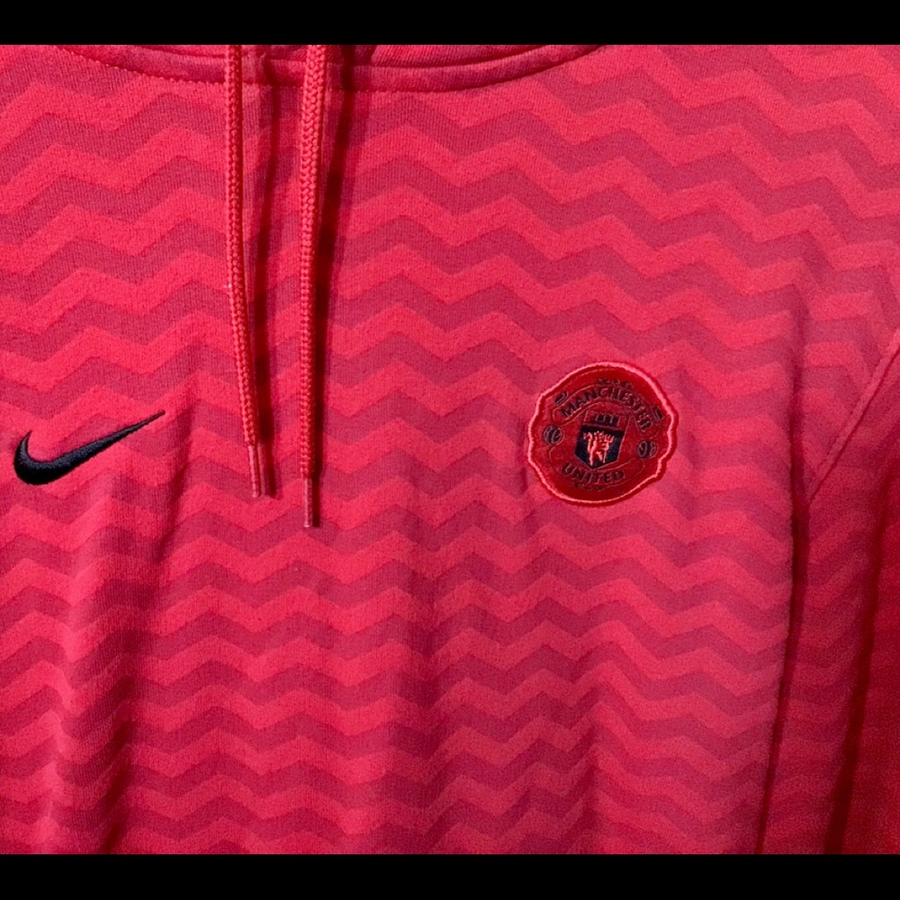 MANCHESTER UNITED FC hoodie great gift!! - Picture 6 of 13